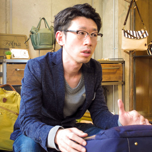 【Folna】縦型ナイロンブリーフバッグ