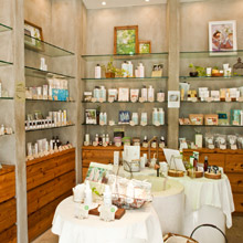 東京・青山にあるSINCERE GARDENのGARDENのGARDEN SHOP,TREATMENT SPACE