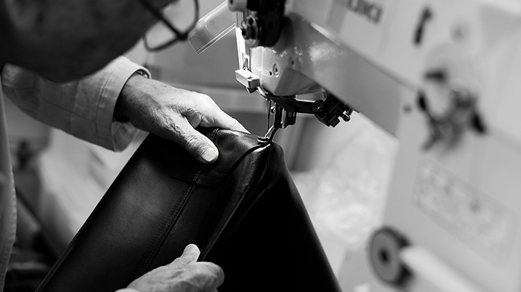 【二宮五郎商店】コルテスコンキスタウォレット