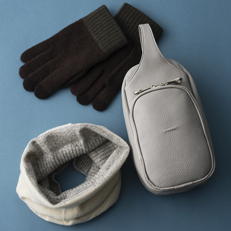 【藤巻百貨店のお年玉】冬の手ぶらを1UP！人気バッグ＆メンズ小物３点セット