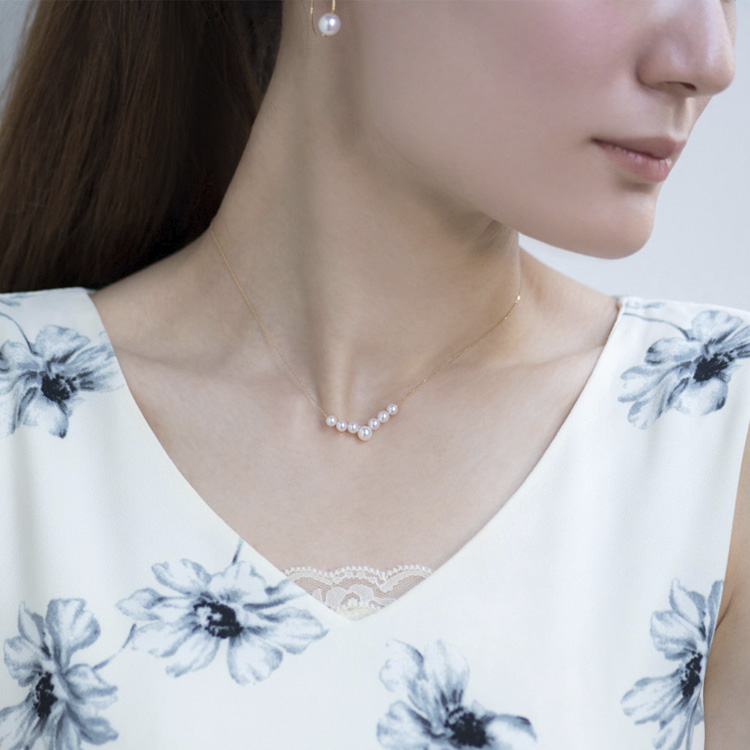 【藤巻百貨店のお年玉】大人の女性を輝かせる！希少ジュエリー＆小物３点セット