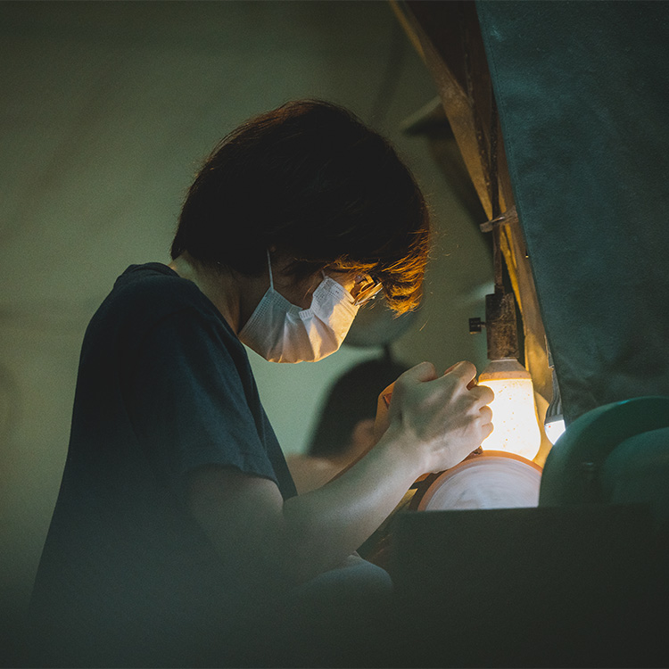 青山 弥生 羽化 藤巻百貨店