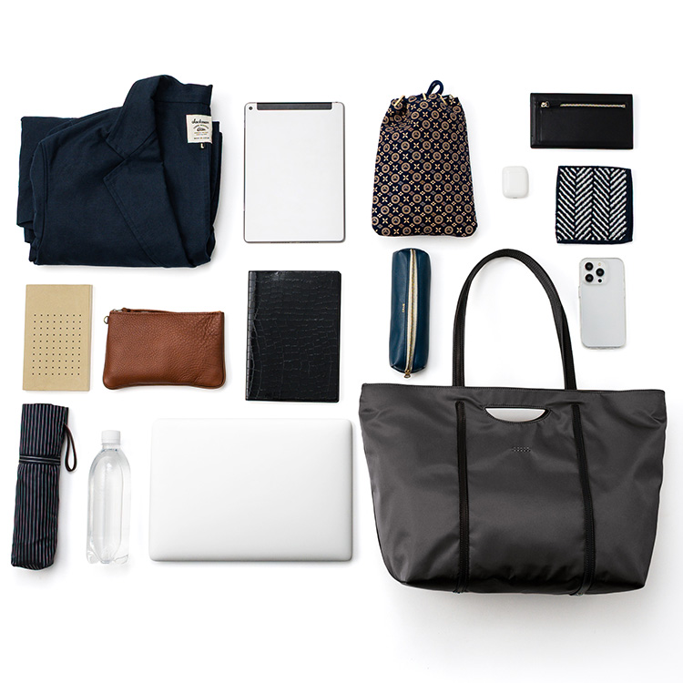 【HMAEN】NYLON SNUGGLE TOTE