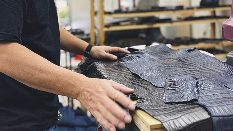 【HMAEN】ヒマラヤ/クロコダイルレザー ブレスバッグ WILL 1点モノ