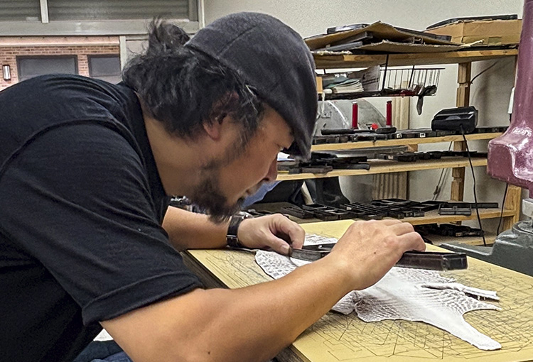 【HMAEN】ヒマラヤ/クロコダイルレザー ブレスバッグ WILL 1点モノ