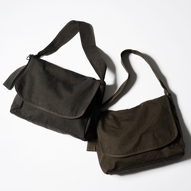 BAGGY PORT】黒さび染め帆布 被せビッグショルダー | 藤巻百貨店