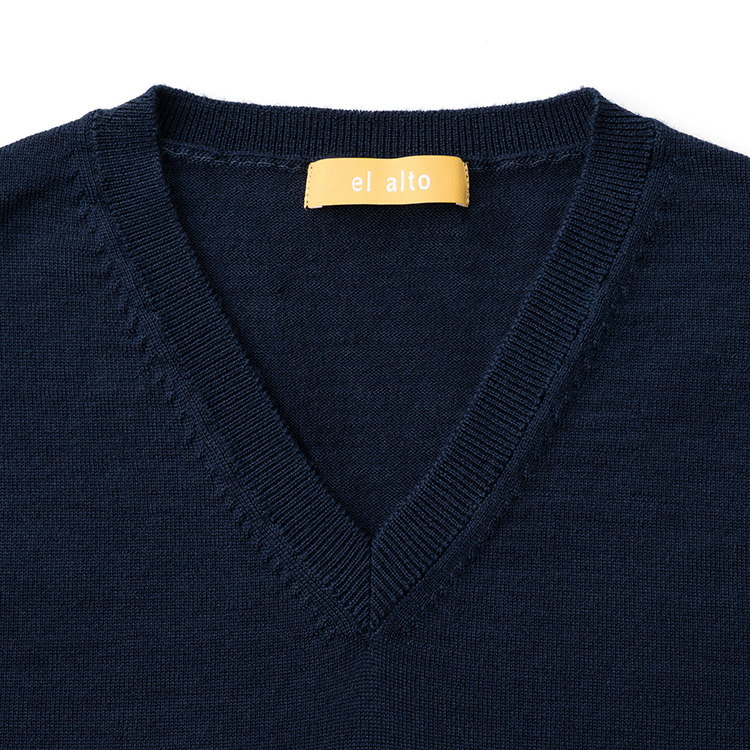 【el alto】エキストラファインウール Vネックニット