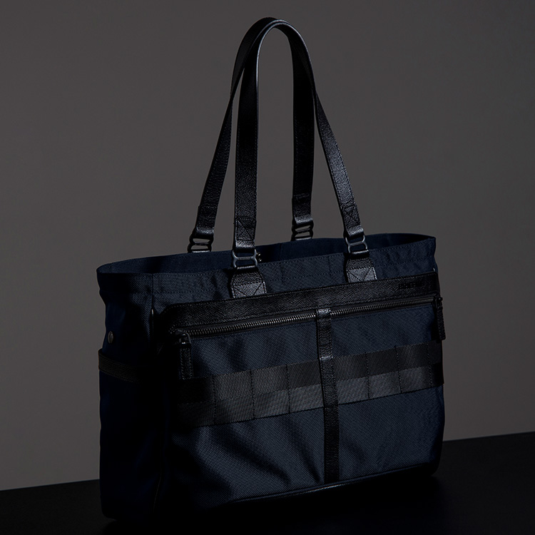 【BRIEFING】FUSION SQ TOTE HD