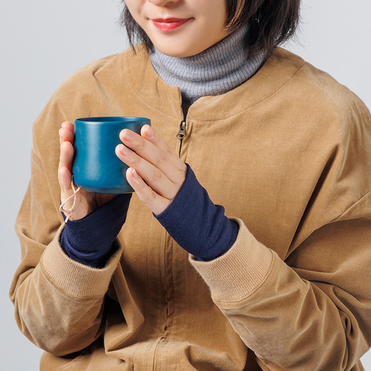 【タナベ刺繍】手刺繍入り リストウォーマー 星座ワッペンモデル