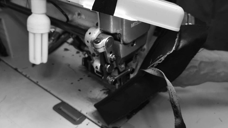 【JAS-M.B.】ミリクロス 3way ウィングストラベラー（large）