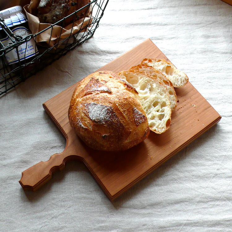 【woodpecker】山桜のカッティングボード