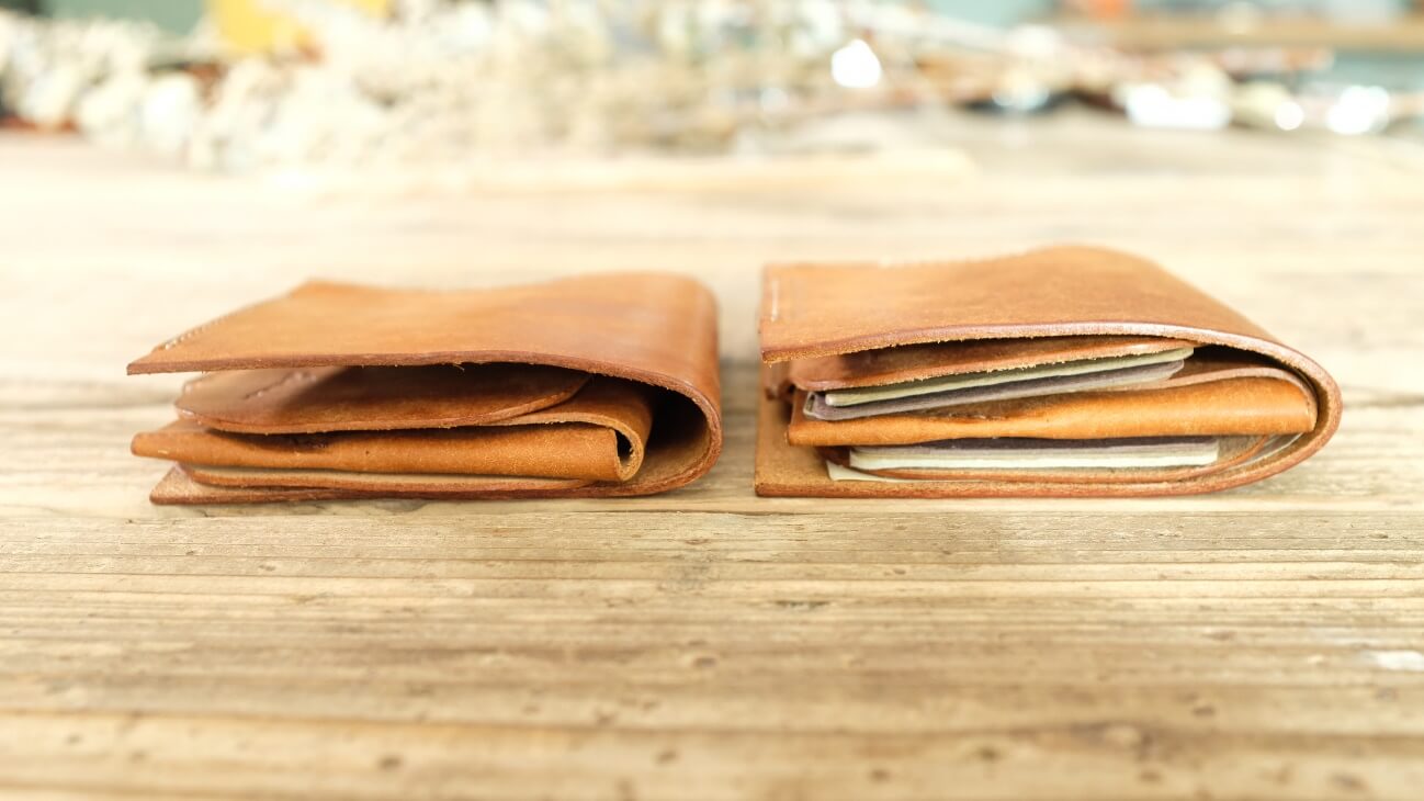 【LITSTA】コンパクトギミック財布「Flexible Wallet」