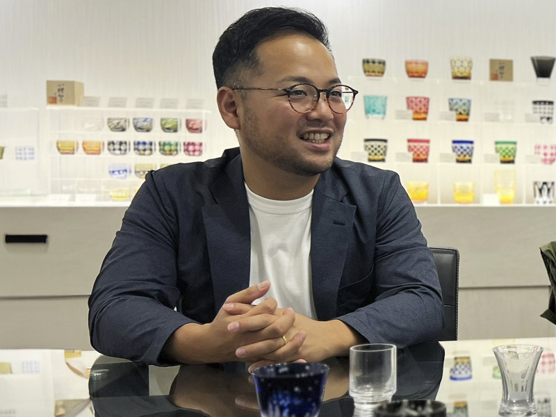 モダン・江戸切子クリスタルバルーンワイングラス