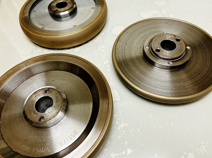 モダン・江戸切子クリスタルバルーンワイングラス