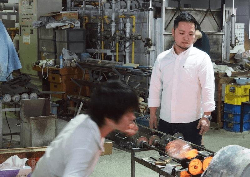 モダン・江戸切子クリスタルバルーンワイングラス