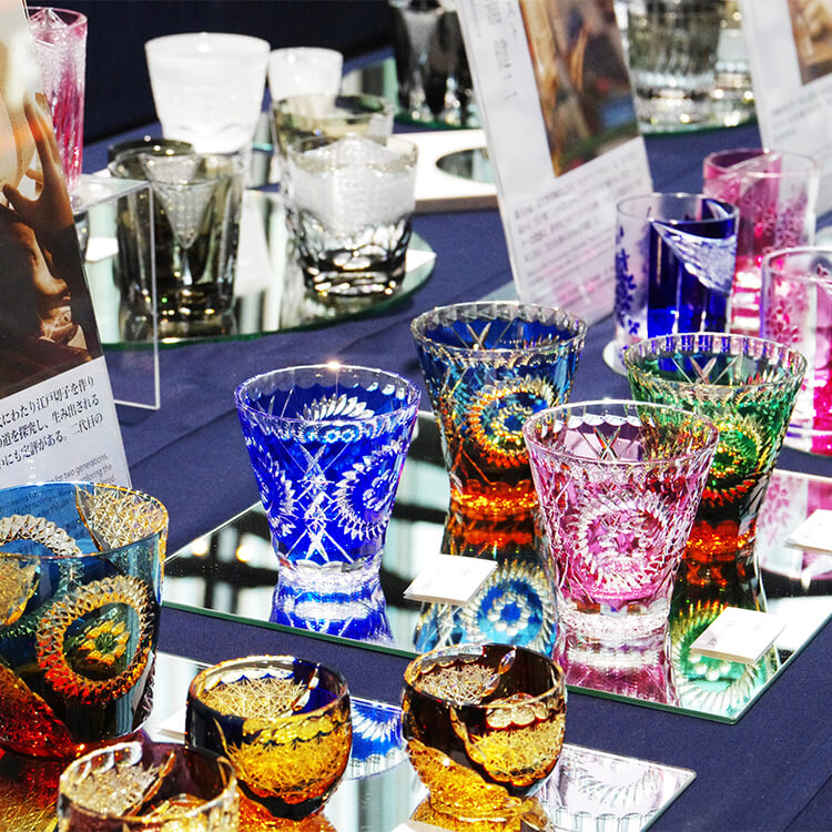 Direct sales of Edo faceted glass. Limited designs!